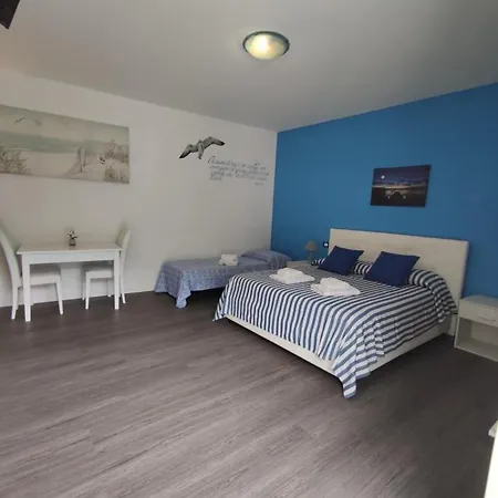 Apartament 'o Vuzze D'o Mast *